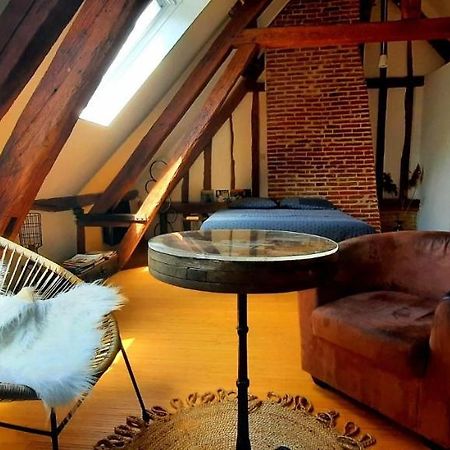 Loft De Charme A 150M De La Cathedrale Apartman Beauvais Kültér fotó
